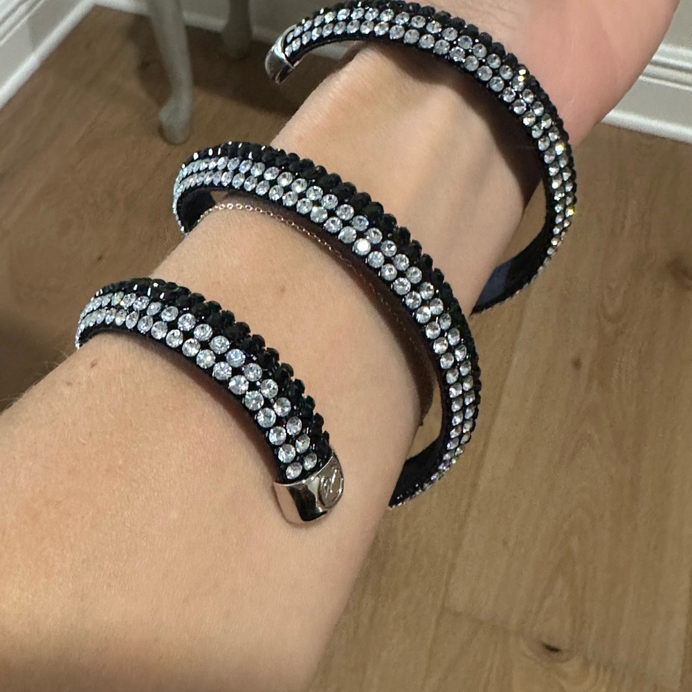 Swarovski Crystal Black and Silver Wrap Bracelet - Picture 8 of 8